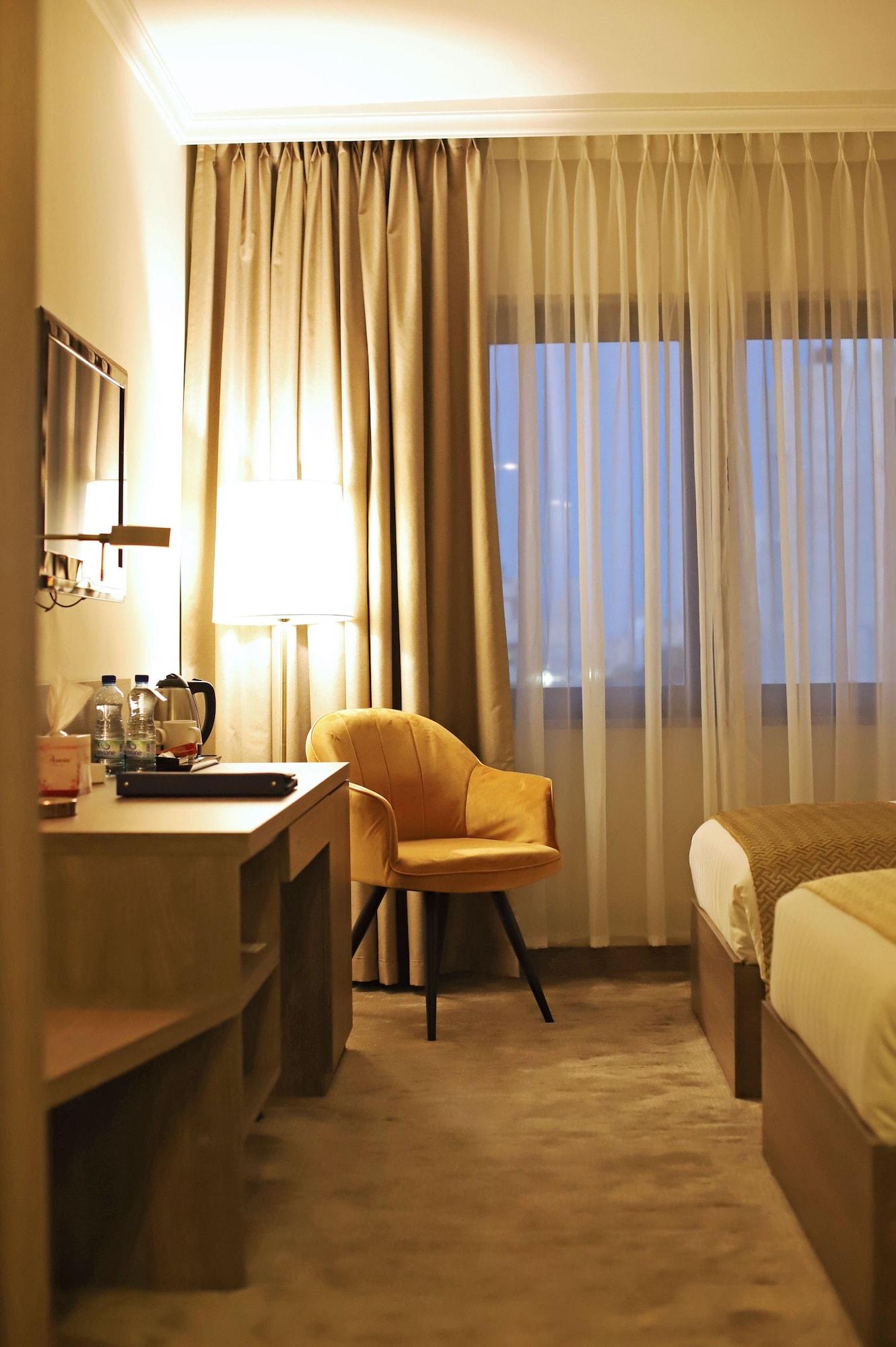 The Sanrock Hotel Ammán Kültér fotó