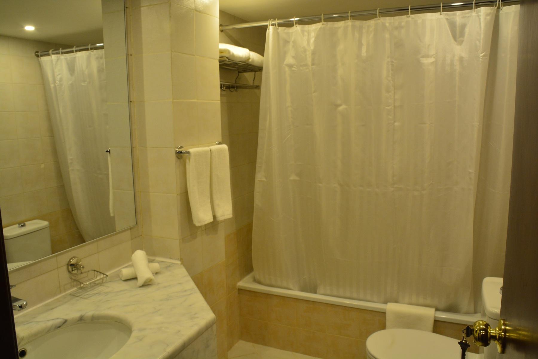 The Sanrock Hotel Ammán Kültér fotó