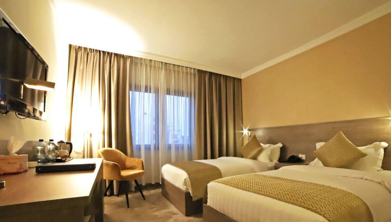 The Sanrock Hotel Ammán Kültér fotó